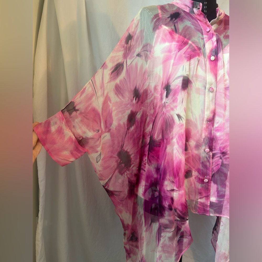 Johnny Was Katia Floral Silk Handkerchief Blouse size Small Medium NWT - Picture 12 of 16